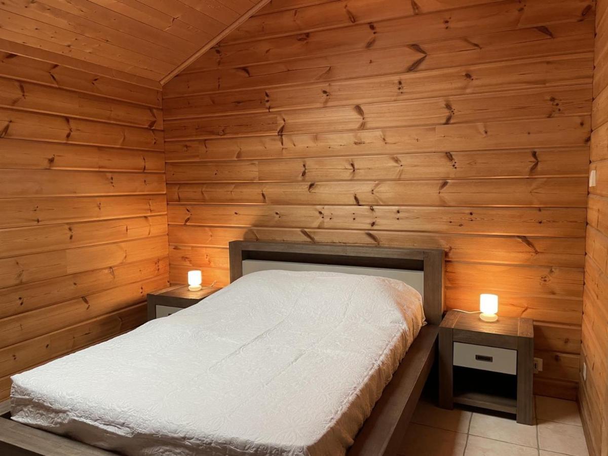 Chalet De Charme Avec Sauna Et Piscine Couverte, Proche De Vichy, Tout Confort, Animaux Acceptes - Fr-1-489-370 Villa Saint-Rémy-en-Rollat Kültér fotó